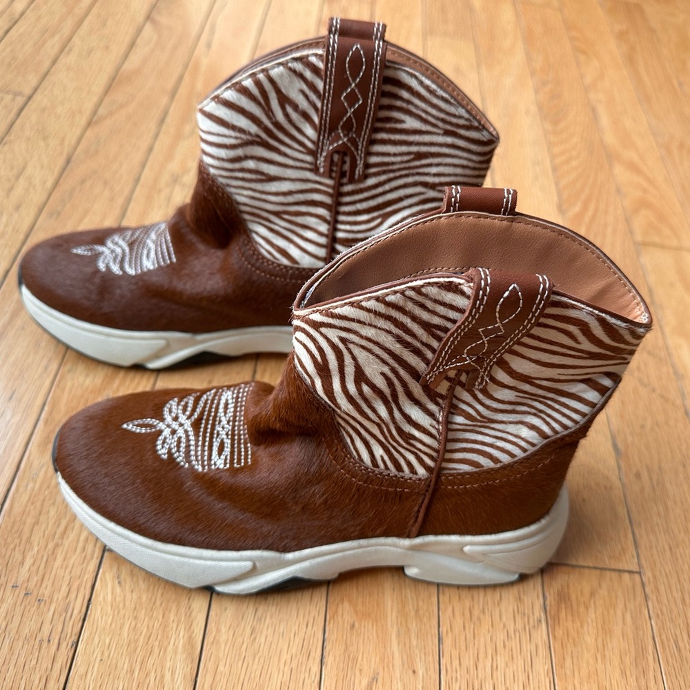 Dingo Safari calf hair, zebra print cowboy boots - Picture 7 of 7